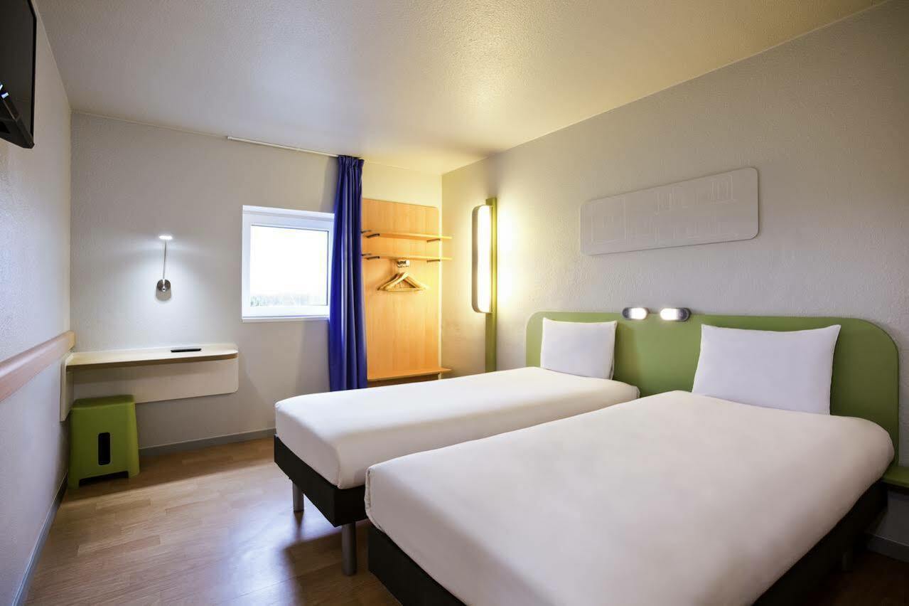 Ibis Budget Grigny Centre المظهر الخارجي الصورة